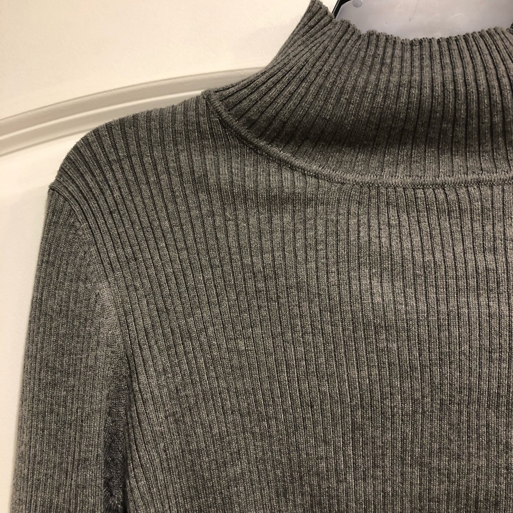 Ribbed, Turtle Neck, Crop Top Sweater